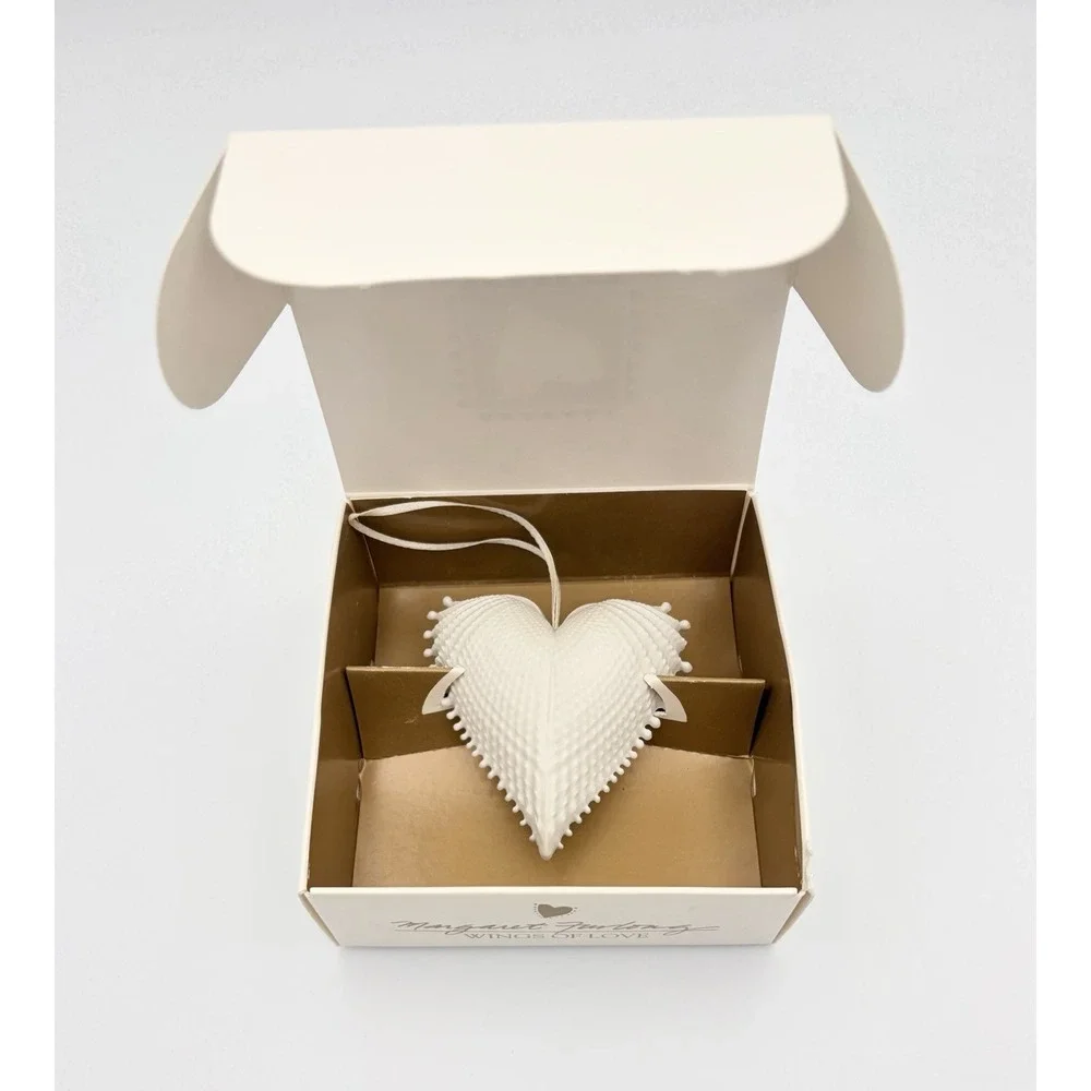 Margaret Furlong Bisque Porcelain Heart Seashell Ornament Wings Of Love 2.5